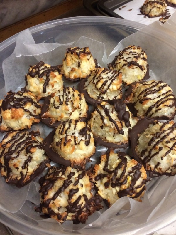 Lemony ALmond Macaroons